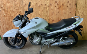 SUZUKI GSR250 GJ55D