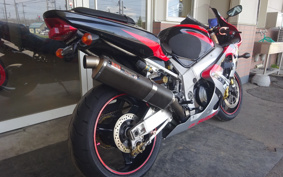 SUZUKI GSX-R1000 2002 GT74A