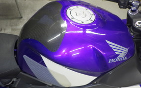 HONDA CBR954RR 2002