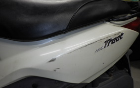 YAMAHA AXIS 125 TREET 2004 SE53J