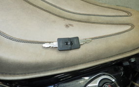 HARLEY XL883 2004