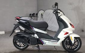 PEUGEOT SPEEDFIGHT 125 ..