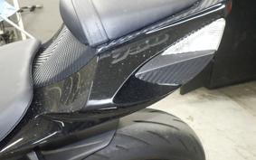 SUZUKI GSX-R750 2016