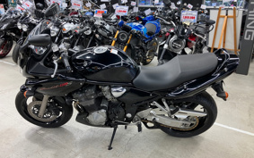 SUZUKI BANDIT1200S 2004 GV77A