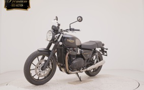 TRIUMPH STREET TWIN 2021