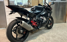 YAMAHA YZF-R1 S 2021 RN42