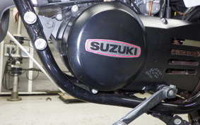 SUZUKI TS185