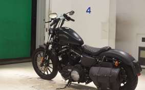 HARLEY XL883N 2013