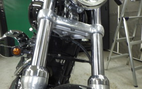 HARLEY XL1200C 2004