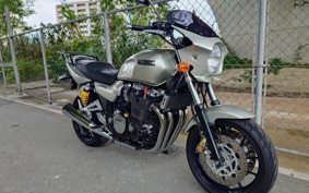 YAMAHA XJR1200 1997 4KG