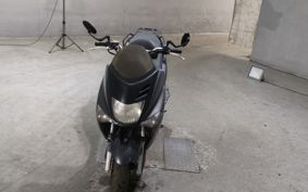 YAMAHA MAJESTY 125 SE27