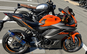 YAMAHA YZF-R25 RG74J