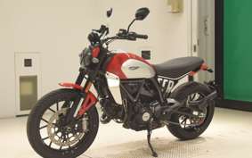 DUCATI SCRAMBLER ICON 2024