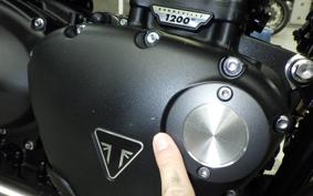 TRIUMPH THRUXTON 1200 RS 2023