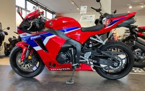 HONDA CBR600RR ABS 2024 PC40