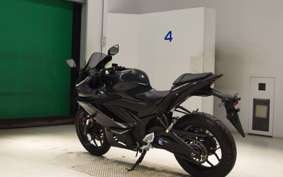 YAMAHA YZF-R25 A 2008 RG74J