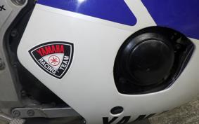 YAMAHA FZR400 1987 1WG