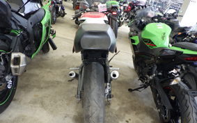 YAMAHA TZR250 R 2009 3XV