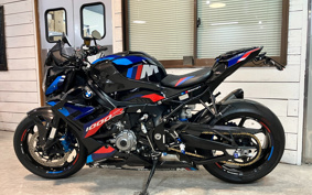 BMW M1000R 2023 0E81