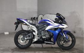 HONDA CBR600RR PC40