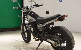 YAMAHA TW225 DG09J