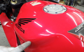 HONDA CBR1000RR 2005 SC57