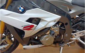 BMW S1000R 2014 0D02
