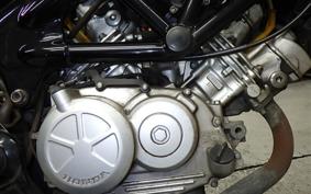 HONDA VTR 250 2002 MC33
