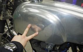 YAMAHA SR400 Gen.3 2004