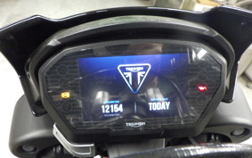 TRIUMPH STREET TRIPLE R 2019