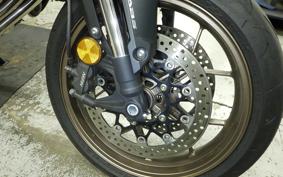 HONDA CB650R E-Clutch 2025 RH17