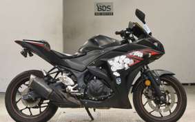 YAMAHA YZF-R25 A 2000 RG10J