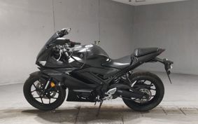 YAMAHA YZF-R25 RG43J
