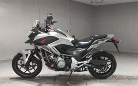 HONDA NC700X RC63