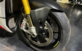 DUCATI STREET FIGHTER V4S 2022 1F00