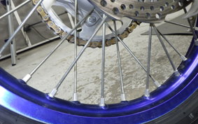 YAMAHA YZ125