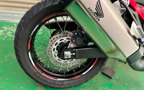 HONDA CRF1100L AFRICA TWIN 2023 SD10