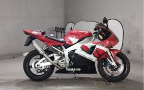YAMAHA YZF-R1 2000 RN04