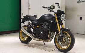 KAWASAKI Z900RS SE 2025 ZR900K
