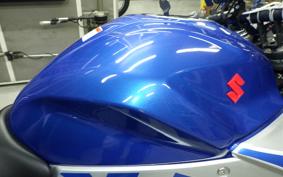 SUZUKI GIXXER 250 SF