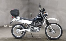 SUZUKI DJEBEL200 SH42A