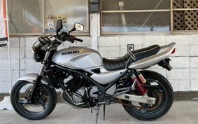 SUZUKI GSX250 ZR250C