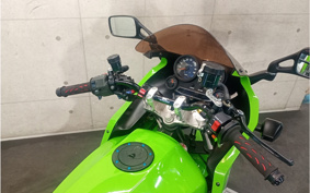 KAWASAKI GPZ900R NINJA 1999 ZX900A