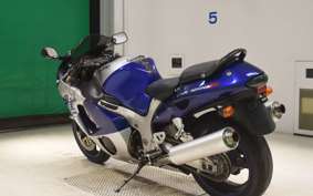SUZUKI GSX-1300R HAYABUSA 2000