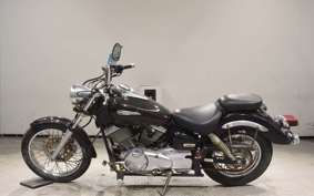 YAMAHA DRAGSTAR 250 1997 VG02J