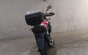 SUZUKI V-STROM 250 DS11A