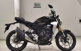 HONDA CB250RA 2015 MC52