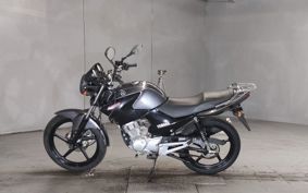 YAMAHA YBR125 RE05