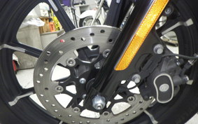 HARLEY XL883N 2015