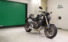 HONDA CB650R E-Clutch 2026 RH17
